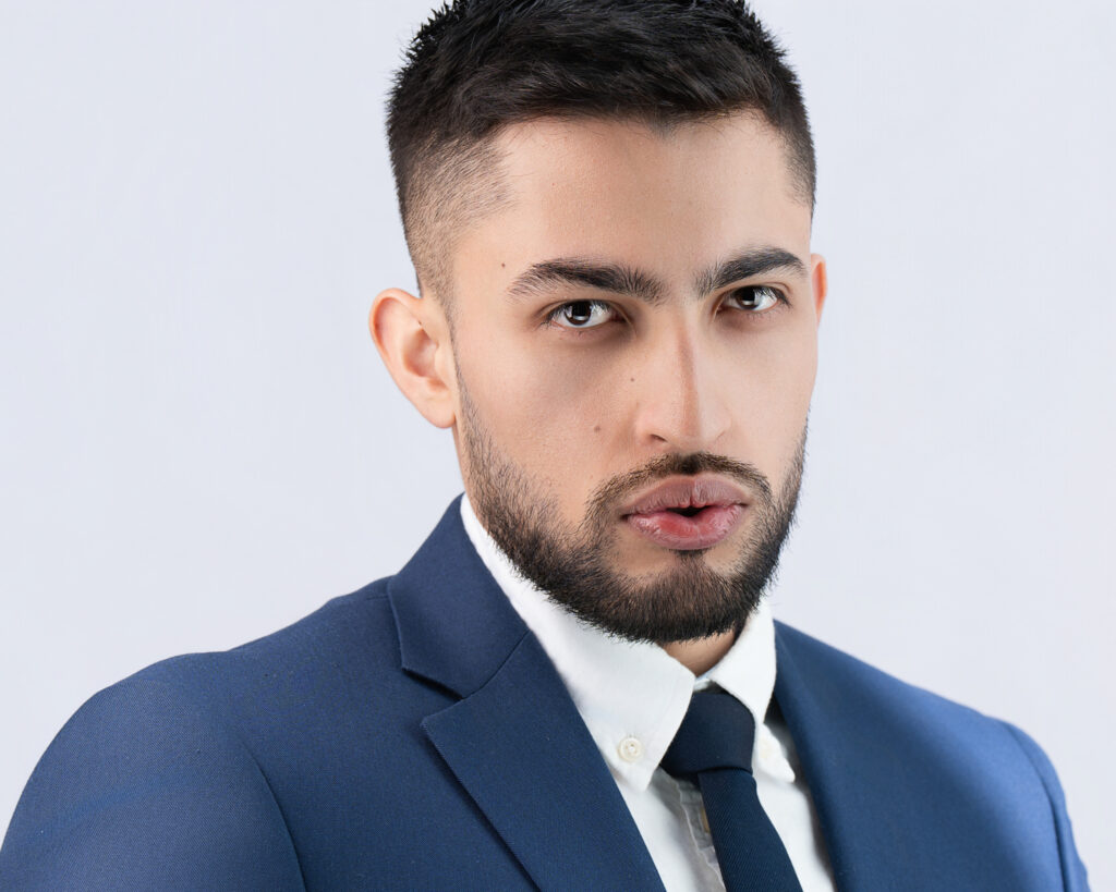 fotografia-empresarial-hombre-traje-retrato-newjersey.jpg3 Fotografía Empresarial y Retrato Corporativo en New Jersey | Headshots Profesionales